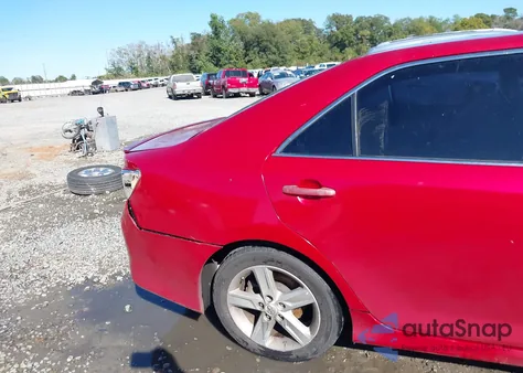 2012 Toyota Camry Se z USA, uszkodzony, nr VIN 4T1BF1FK9CU552353